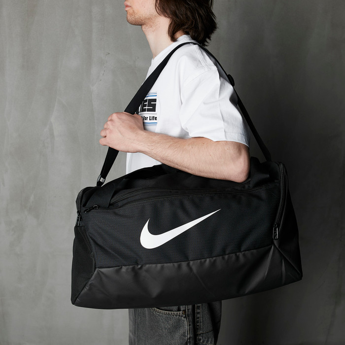 Сумка Nike Brasilia S Duff - 9.0 артикул:BA5957-010 - купить в магазине Дайс