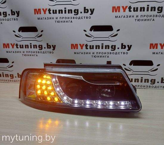 Передние фары VW Passat B5 daylight black