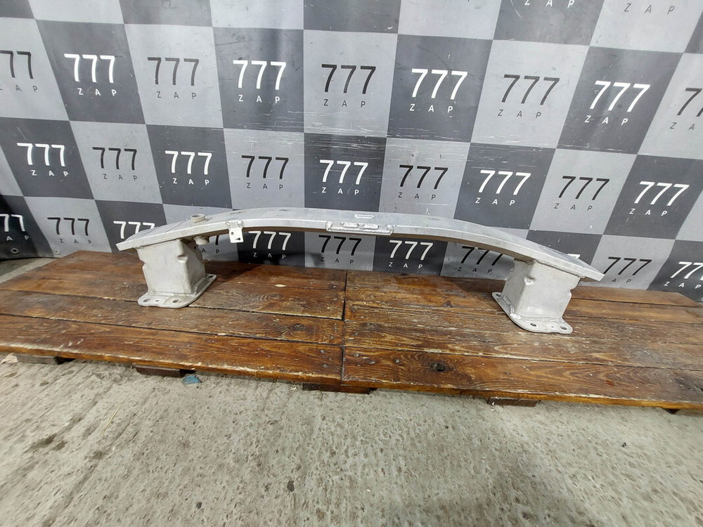 Усилитель переднего бампера Hyundai Santa Fe 4 20-нв Б/У Оригинал 64900S1510