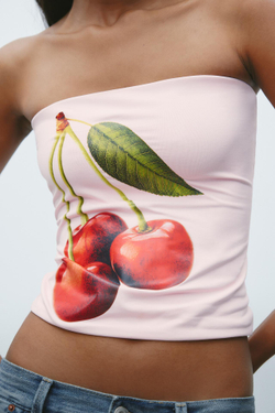 ZARA ТОП ИЗ ПОЛИАМИДА С ПРИНТОМ «ВИШНИ», РОЗОВЫЙ