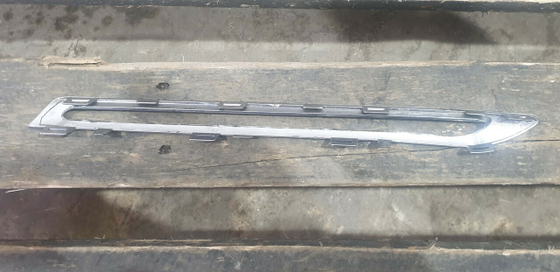 Молдинг решетки радиатора Mercedes GLE (C292) 15-19 Б/У Оригинал A2928880285