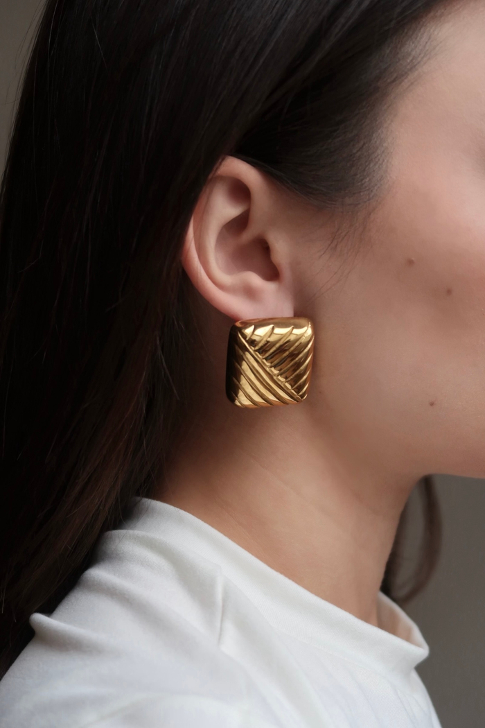 Серьги ПРЯМОУГОЛЬНЫЕ ПОЛОСКИ gold