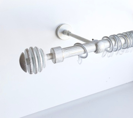 Карниз кованый рифленый для штор "Шар скан" d20 мм однорядный, цвет белое золото