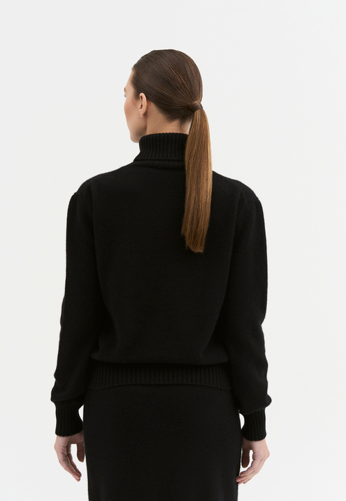 Кашемировый свитер