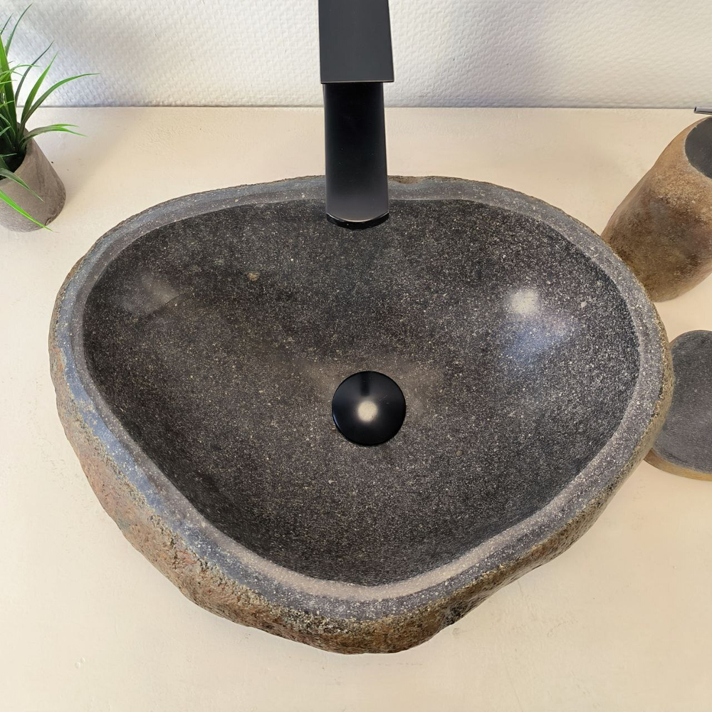 Раковина из речного камня RS-66020 48х37х15 из натурального камня