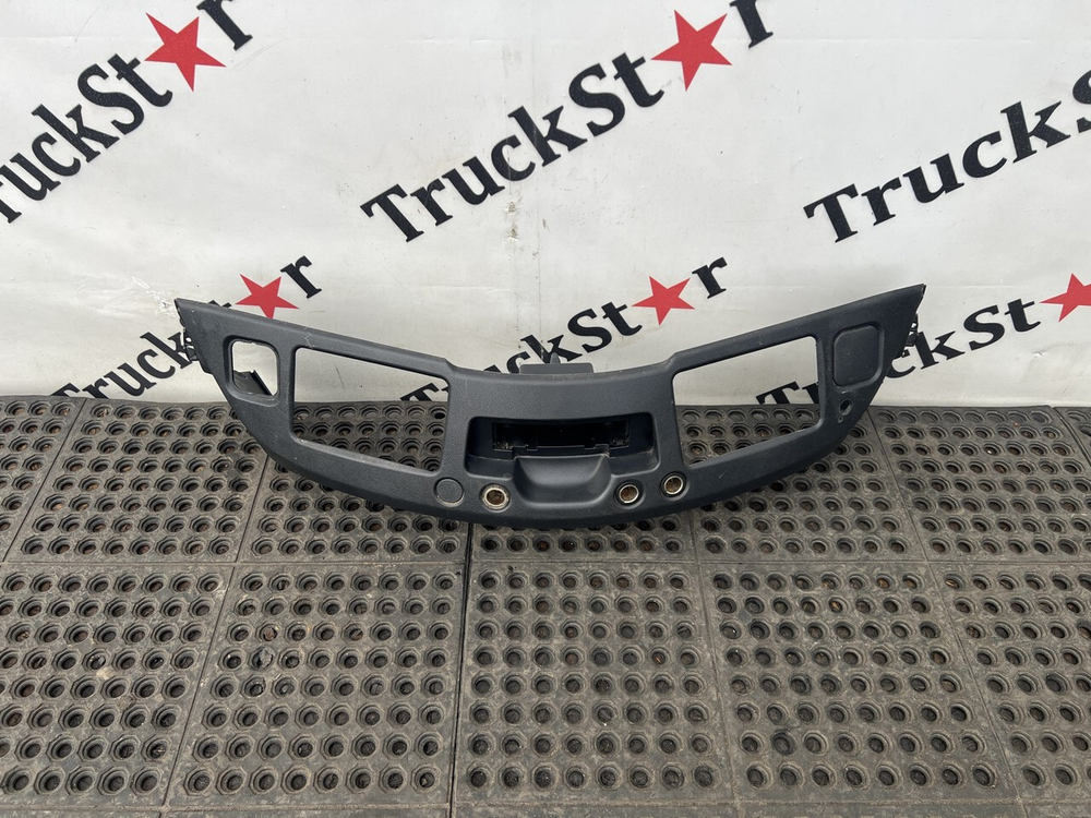 Накладка торпедо 2023г