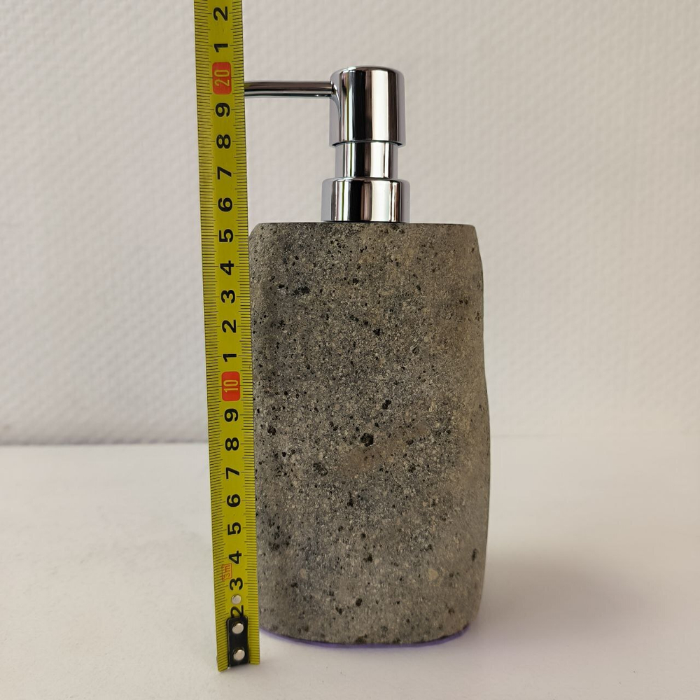 Дозатор из речного камня DRC-63788 (143)