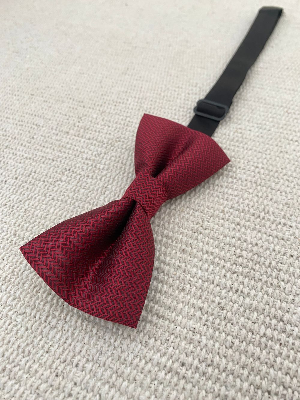 Галстук-бабочка (бордовая)