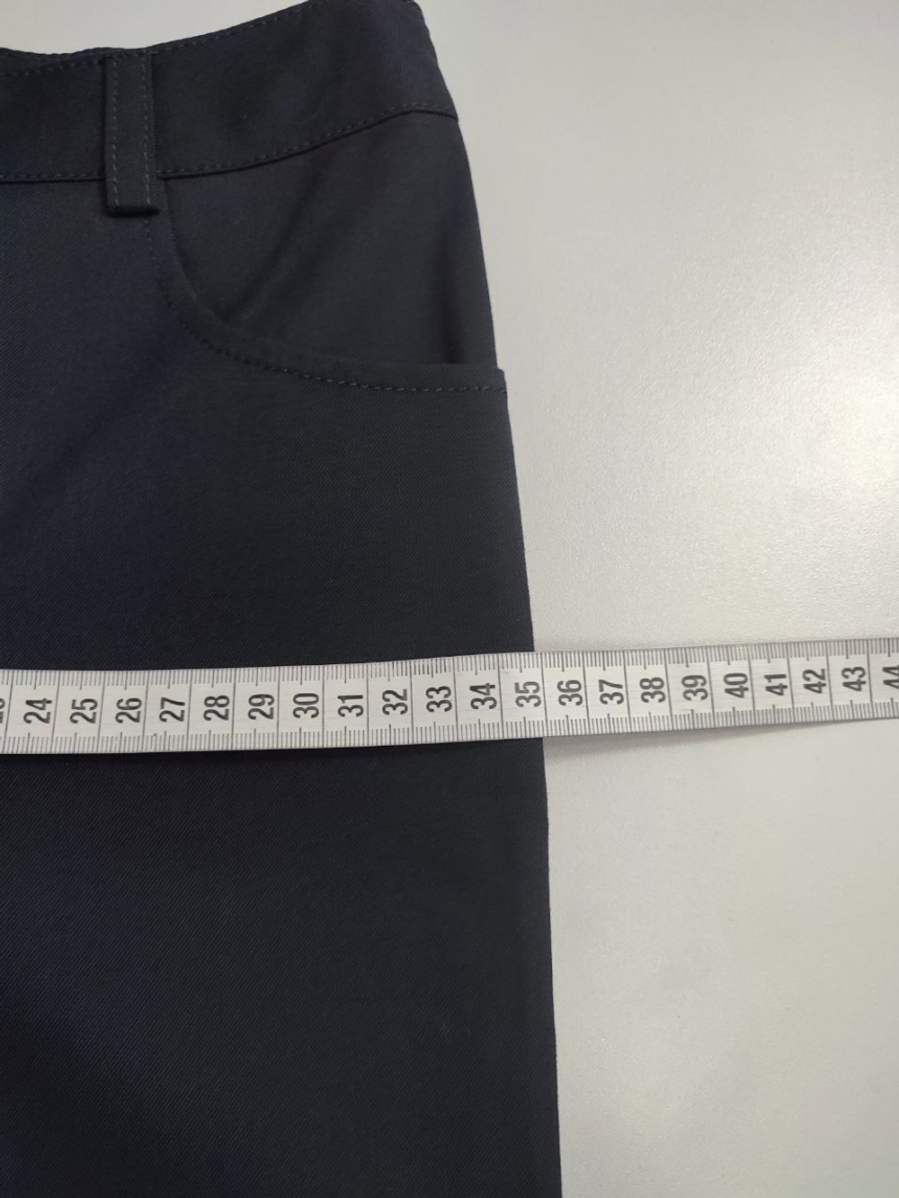 Брюки базовые школьные на 7 лет, новые