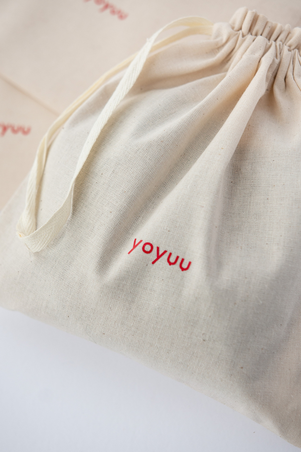 Хлопковый мешочек для стирки и хранения с логотипом yoyuu