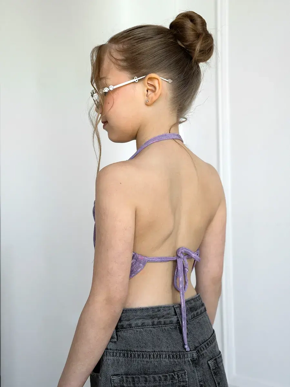 Летний топ для девочки на завязках