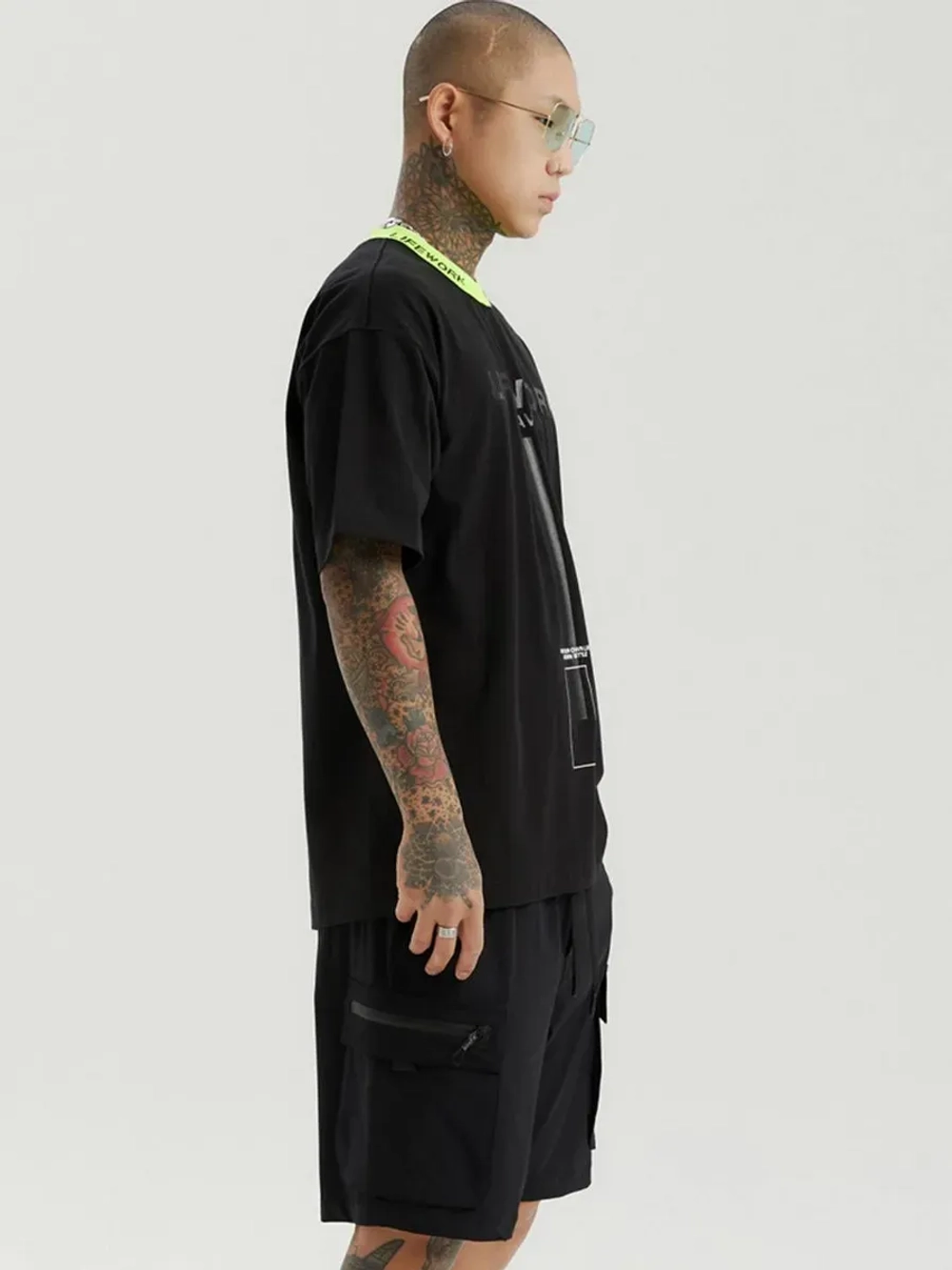 Шорты с карманами на молнии