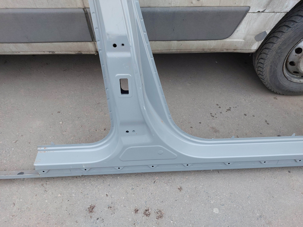 Боковина правая Chery Arrizo 8 22-нв Новая Оригинал 502005242AADYJ