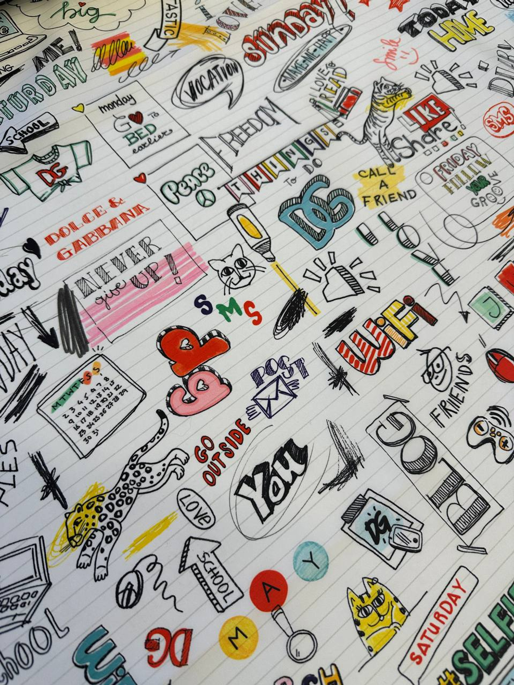 Курточно-плащевая ткань п/э Dolce&Gabbana белая с рисунками и лого