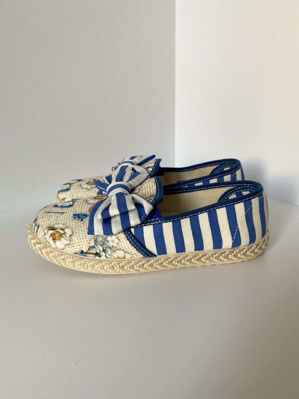 Новые текстильные слипоны  Monnalisa, 32