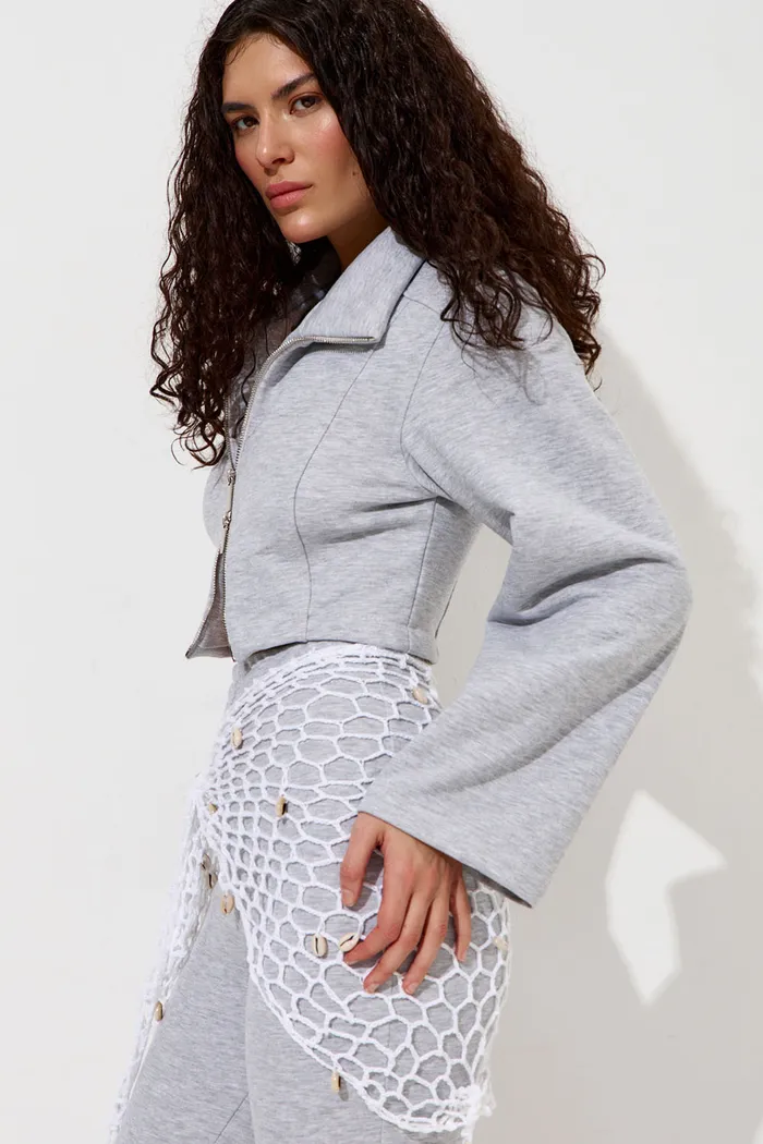 Приталенная олимпийка с рукавом клеш цвета серый меланж