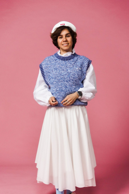 Жилет из хлопкового мулине синего цвета ПРЕДЗАКАЗ