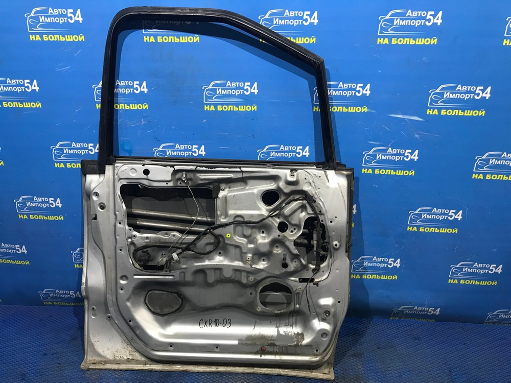 Дверь передняя левая TOYOTA ESTIMA 1998