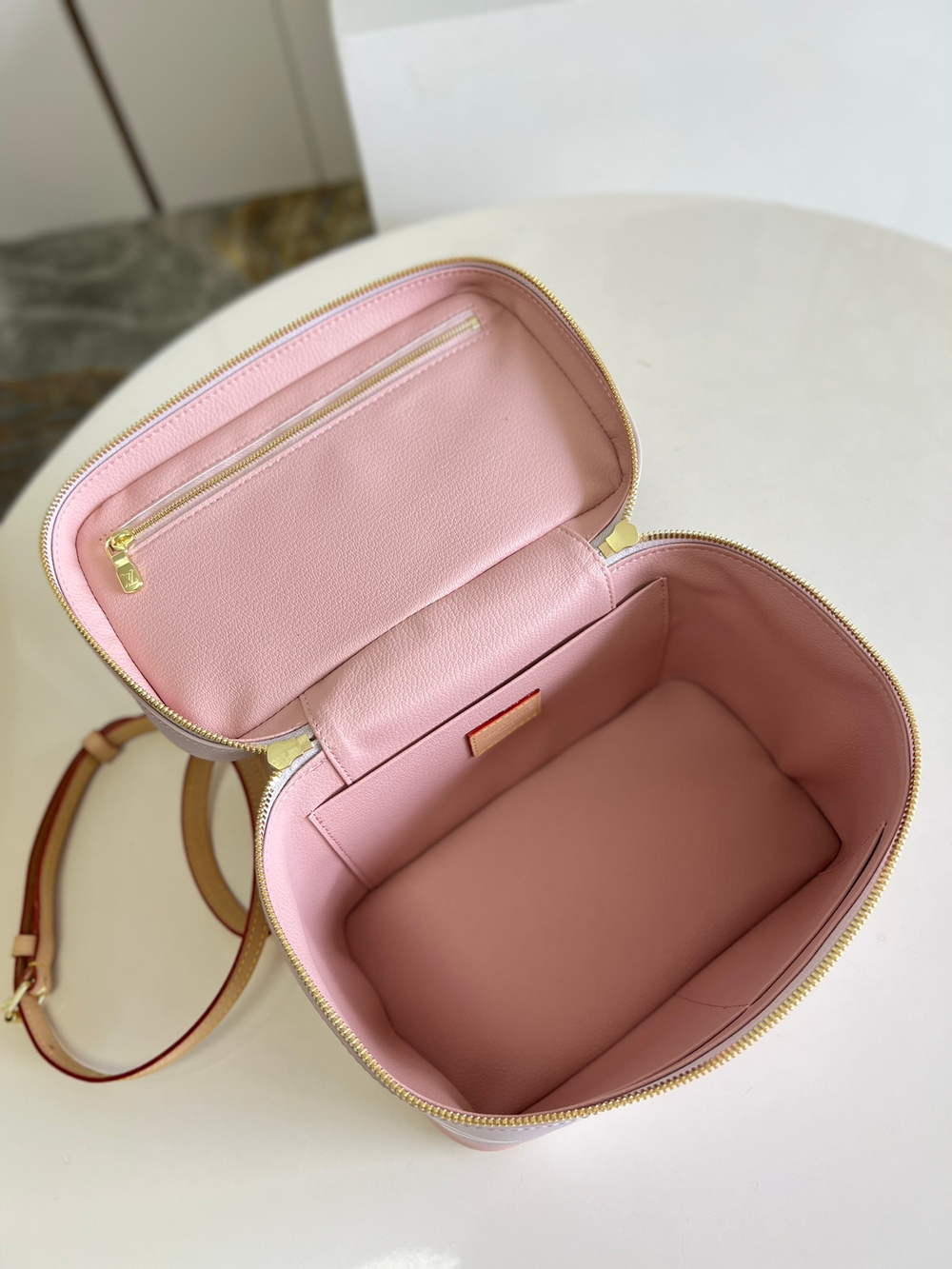 Louis Vuitton Nice BB