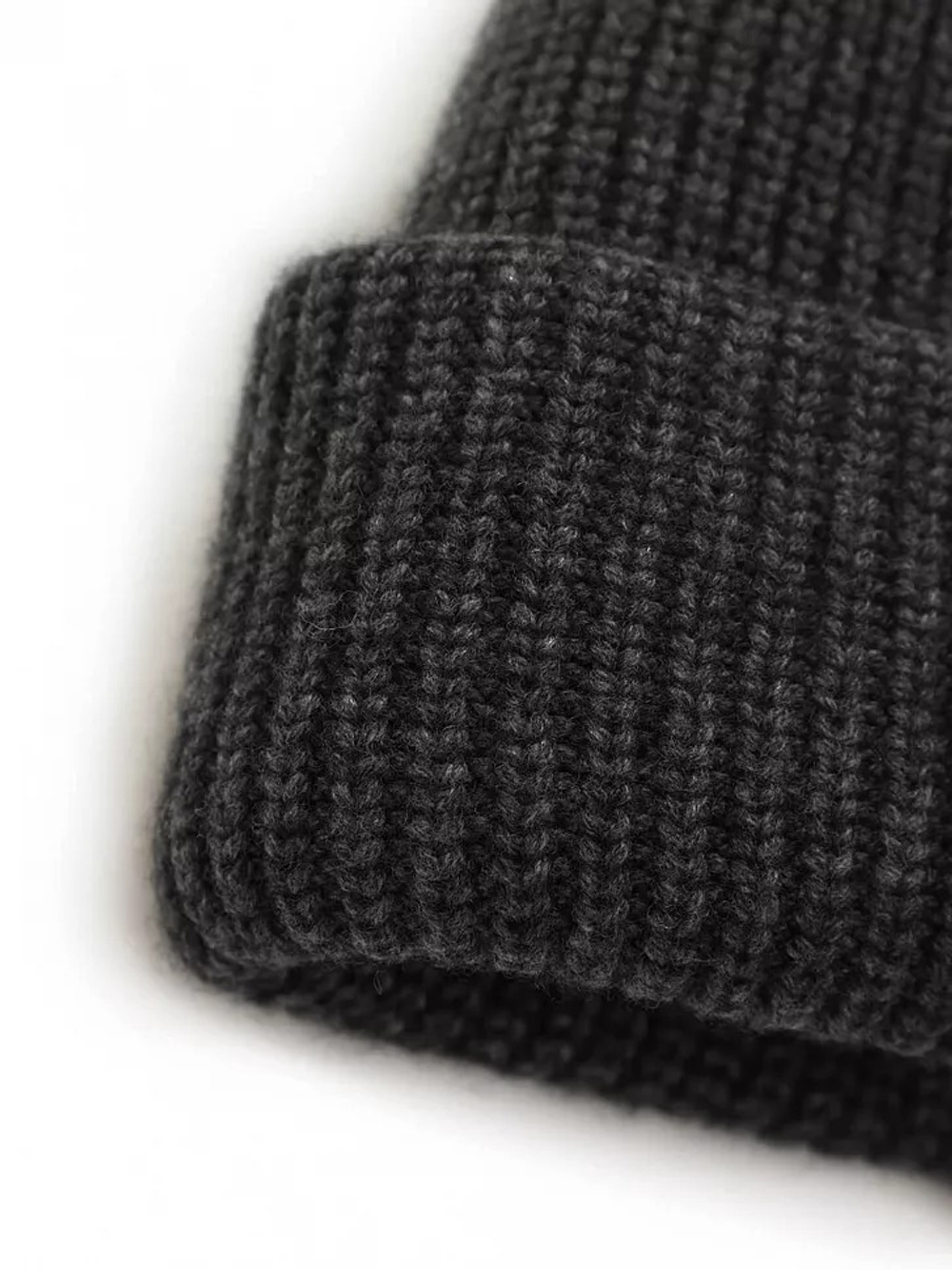 Шапка женская FREE AGE