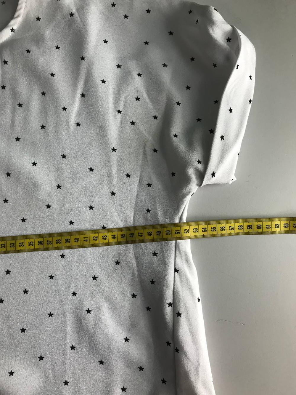 Блузка для звездного образа, визуально на 48 размер