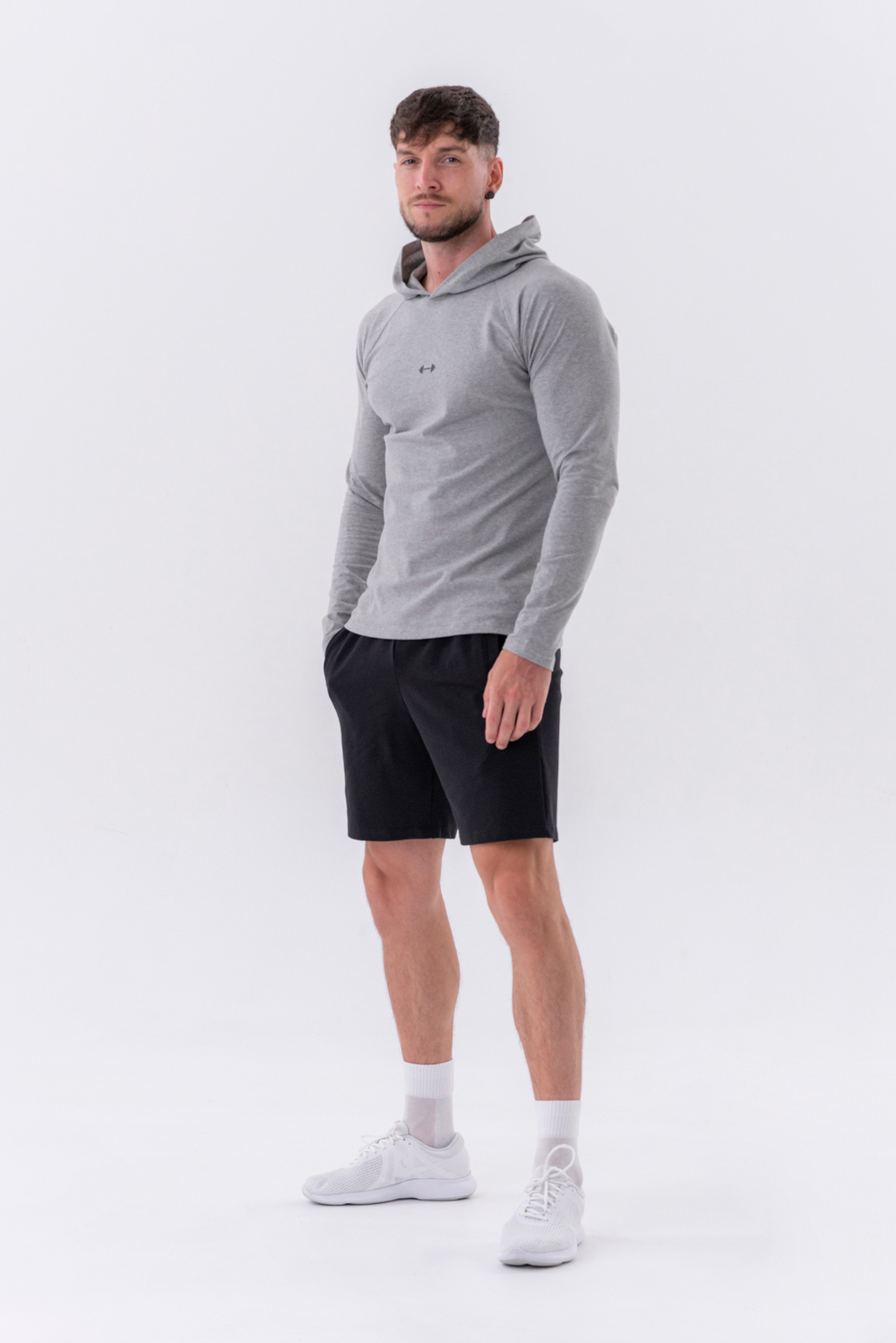 Кофта LONG-SLEEVE T-SHIRT WITH A HOODIE 330
Серая