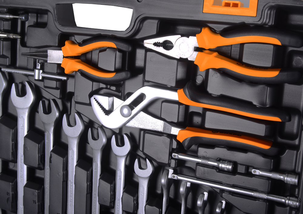 Набор инструментов, 1/2", 1/4", CrV, в кейсе 151 предмет Вихрь