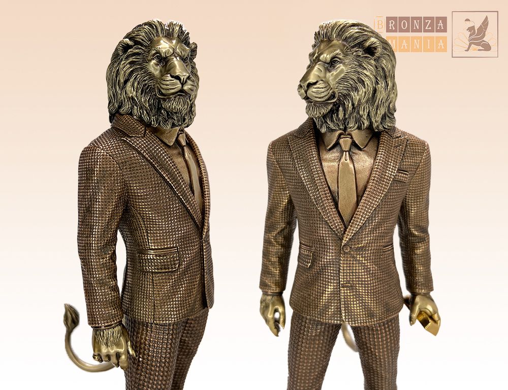 статуэтка Лев Бизнесмен