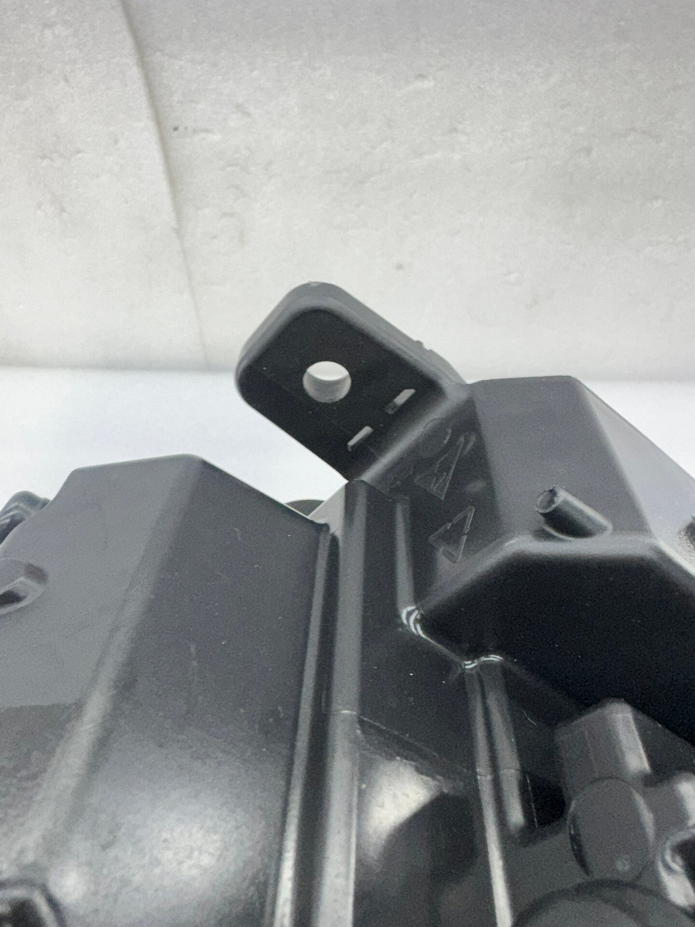 Оригинальная правая LED фара BYD Seal 06