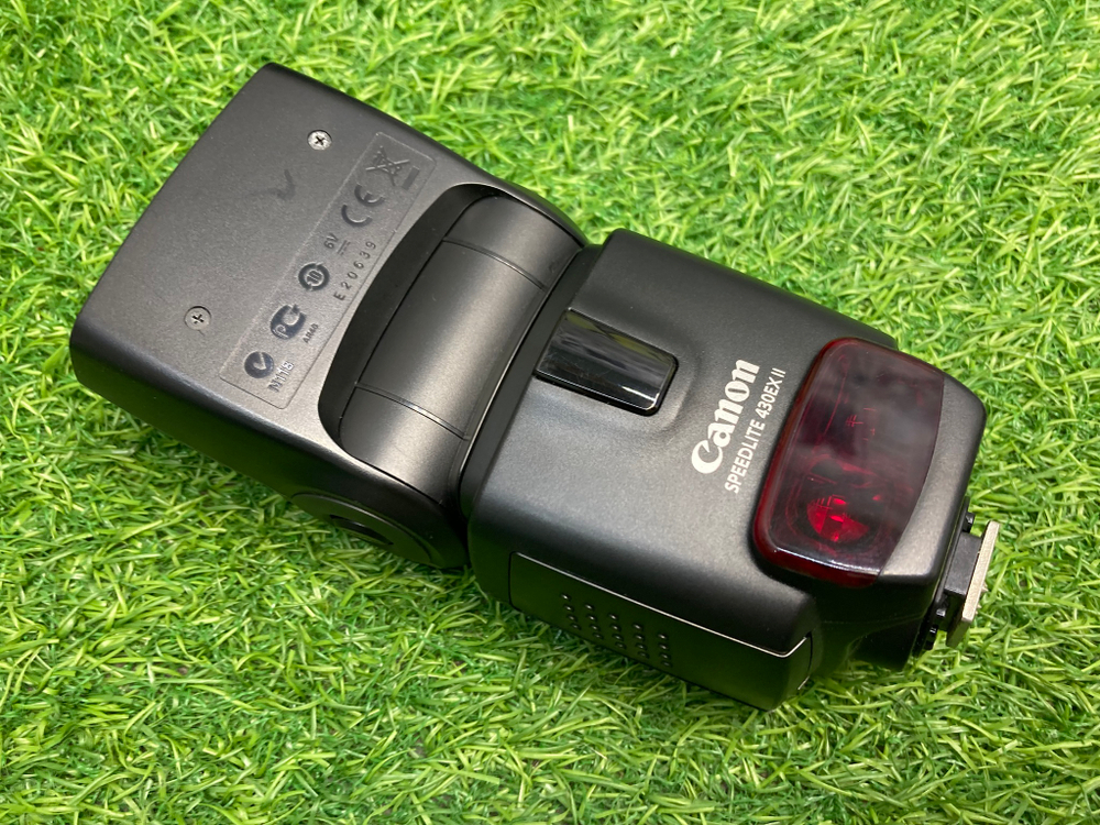 Canon Speedlite 430EX II