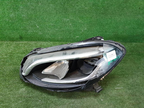 Битая Фара левая Mercedes B w246 (2014-2018) LED
