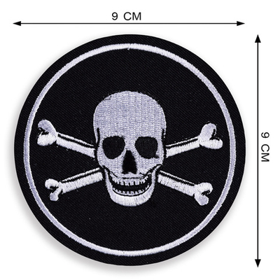 Нашивка "Пират кости"