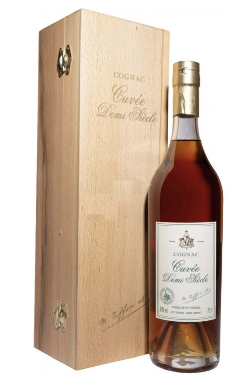 Коньяк Tiffon Cuvee Demi Siecle, wooden box, 0.7 л