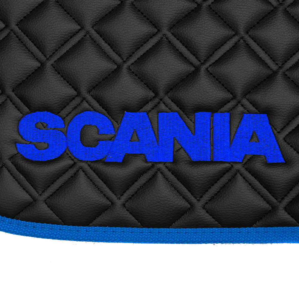 Ковры SCANIA 5 серии G (механика), (экокожа, черный, синий кант, синяя вышивка)