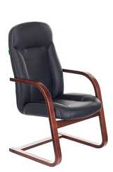 Кресло Бюрократ T-9923WALNUT-AV черный кожа полозья дерево