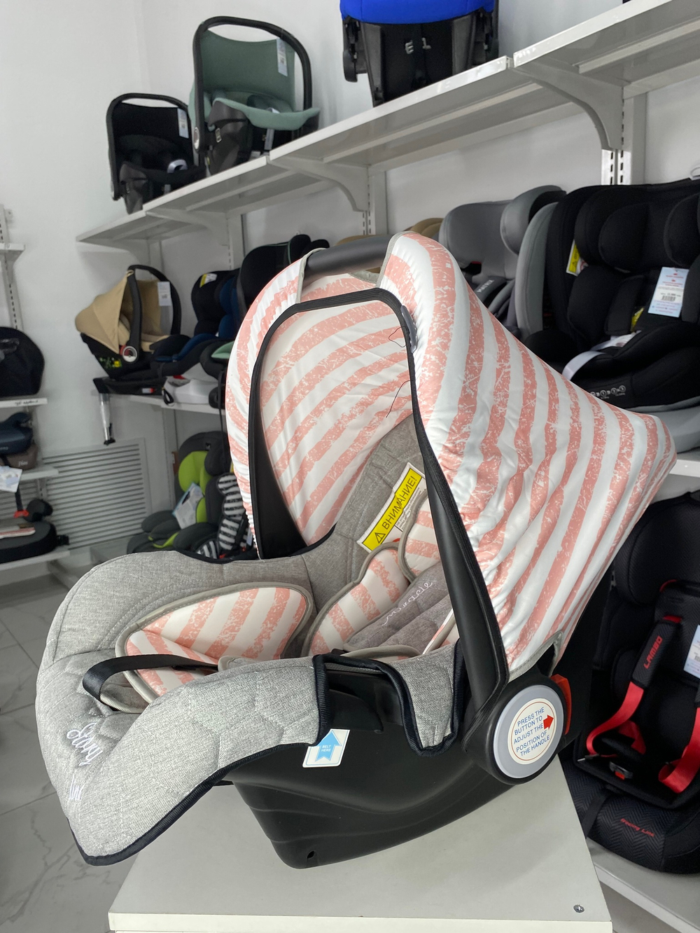 Автокресло Rant LB-327 "Miracle" Story line (peach) группа 0+  (0-13 кг)