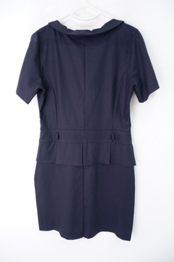 Платье лаконичное 48 размер