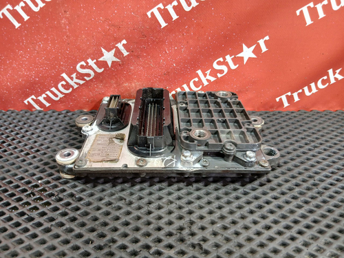 Блок управления двигателем