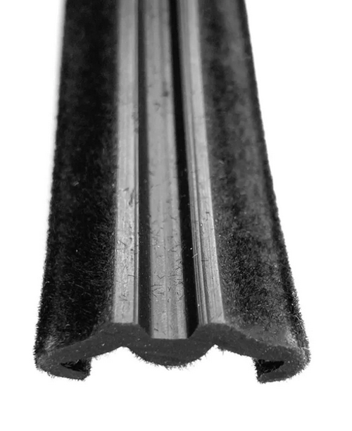 Бархотка Желоб стойки опускного стекла (бархотка) УАЗ 452 Буханка передний.