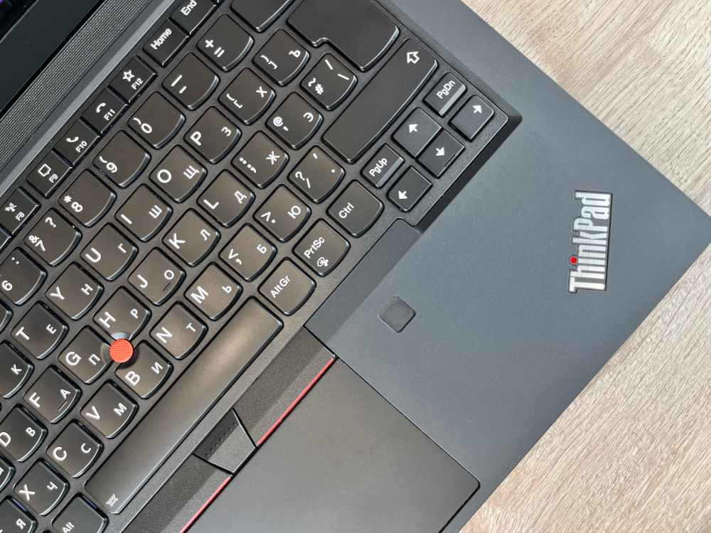 Ноутбук Lenovo ThinkPad T14 Gen 1 14" 1920*1080 IPS, Intel core I5 - 10210U 1.7 ГГц, Intel UHD Graphics, Win 10 pro