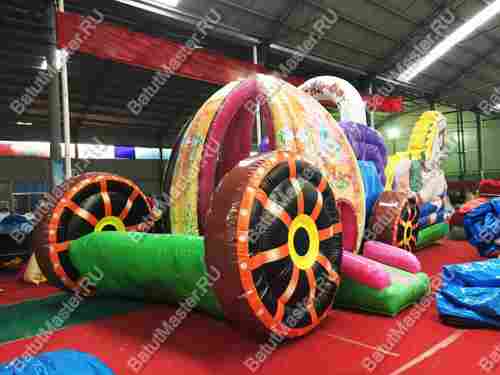 Надувной батут "Сказочная карета" 6*2,5*4 м