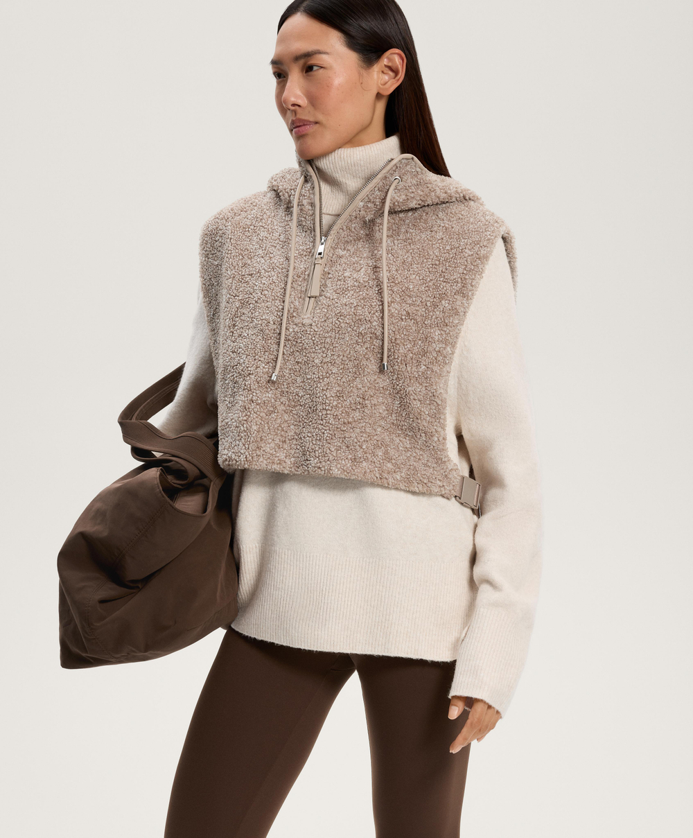 Oysho Джемпер свободного кроя с высоким воротником, экрю