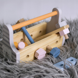 Набор игрушечных строительных инструментов (15 предм) в ящике
