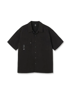 Рубашка с короткими рукавами и 2 карманами с логотипом