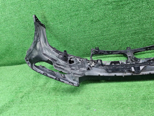 Бампер передний BMW X5 F15 (2013-2018)