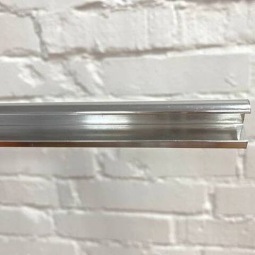 Профиль Нильсен №2 серебро глянцевое, 3,04м