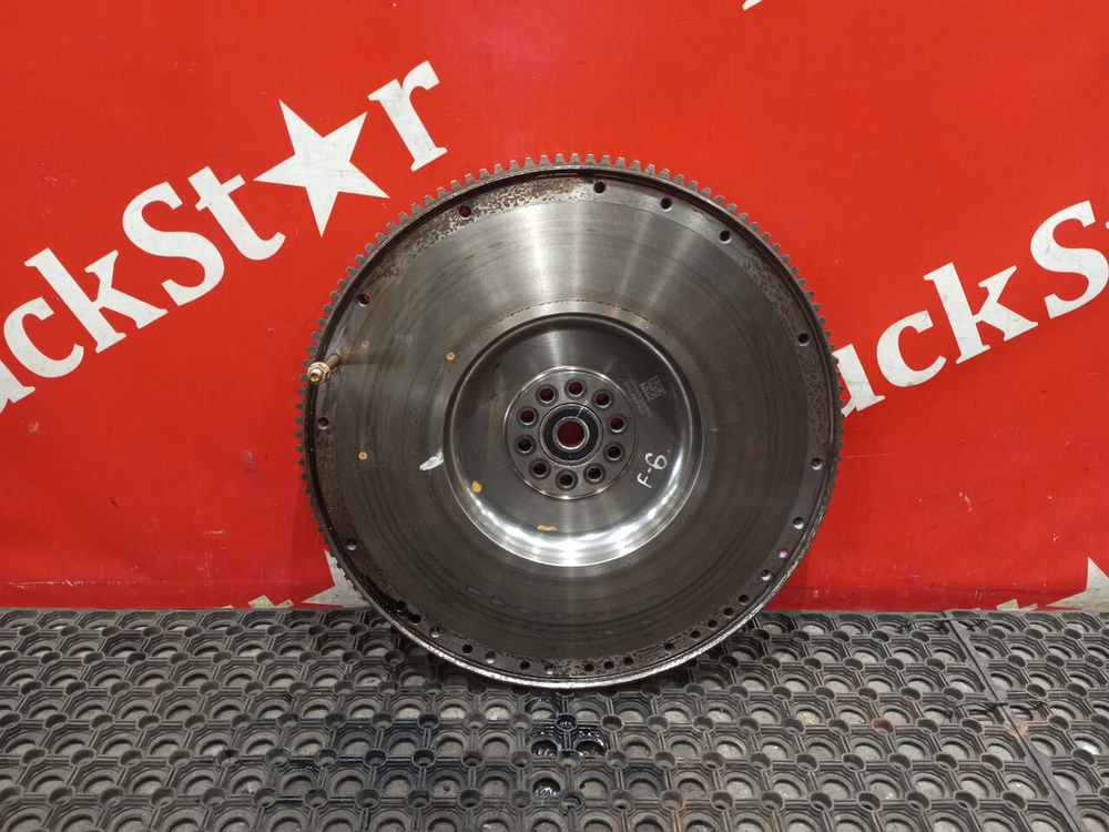 Маховик двигателя 2024г