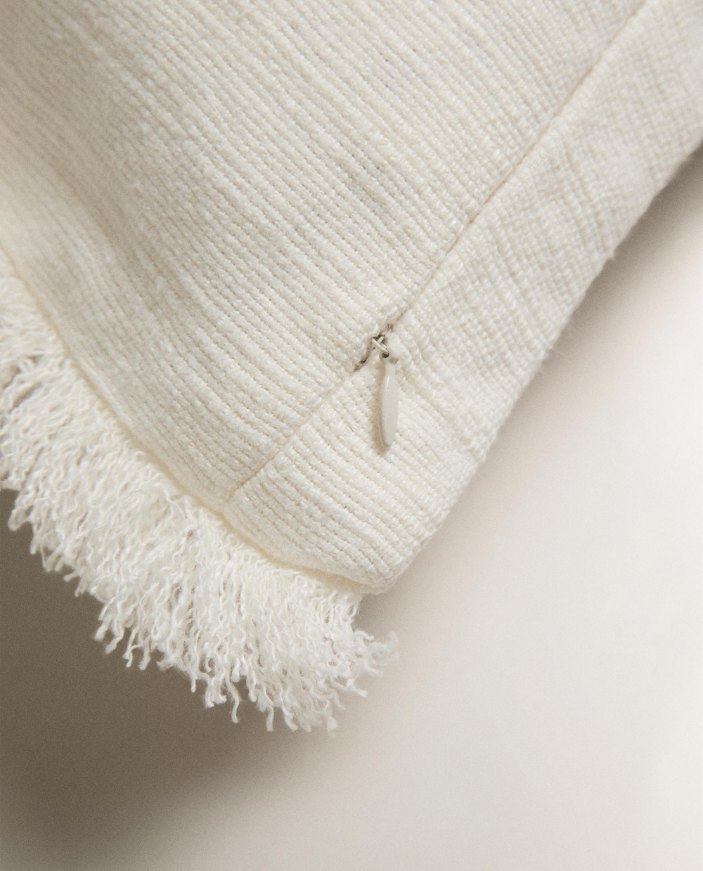 Zara Home наволочка декоративная из льна, экрю · 6350/008