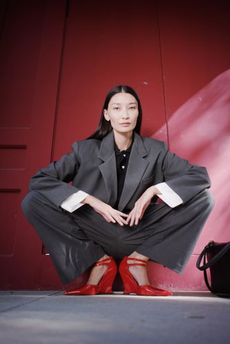 Серый брючный костюм Baguette