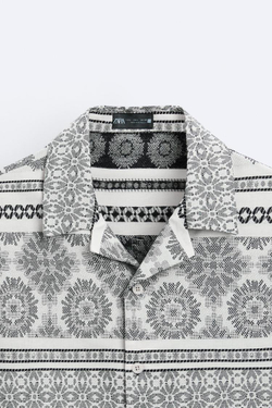 ZARA КУРТКА-РУБАШКА С ГЕОМЕТРИЧЕСКИМ УЗОРОМ, ЧЕРНЫЙ/ЭКРЮ